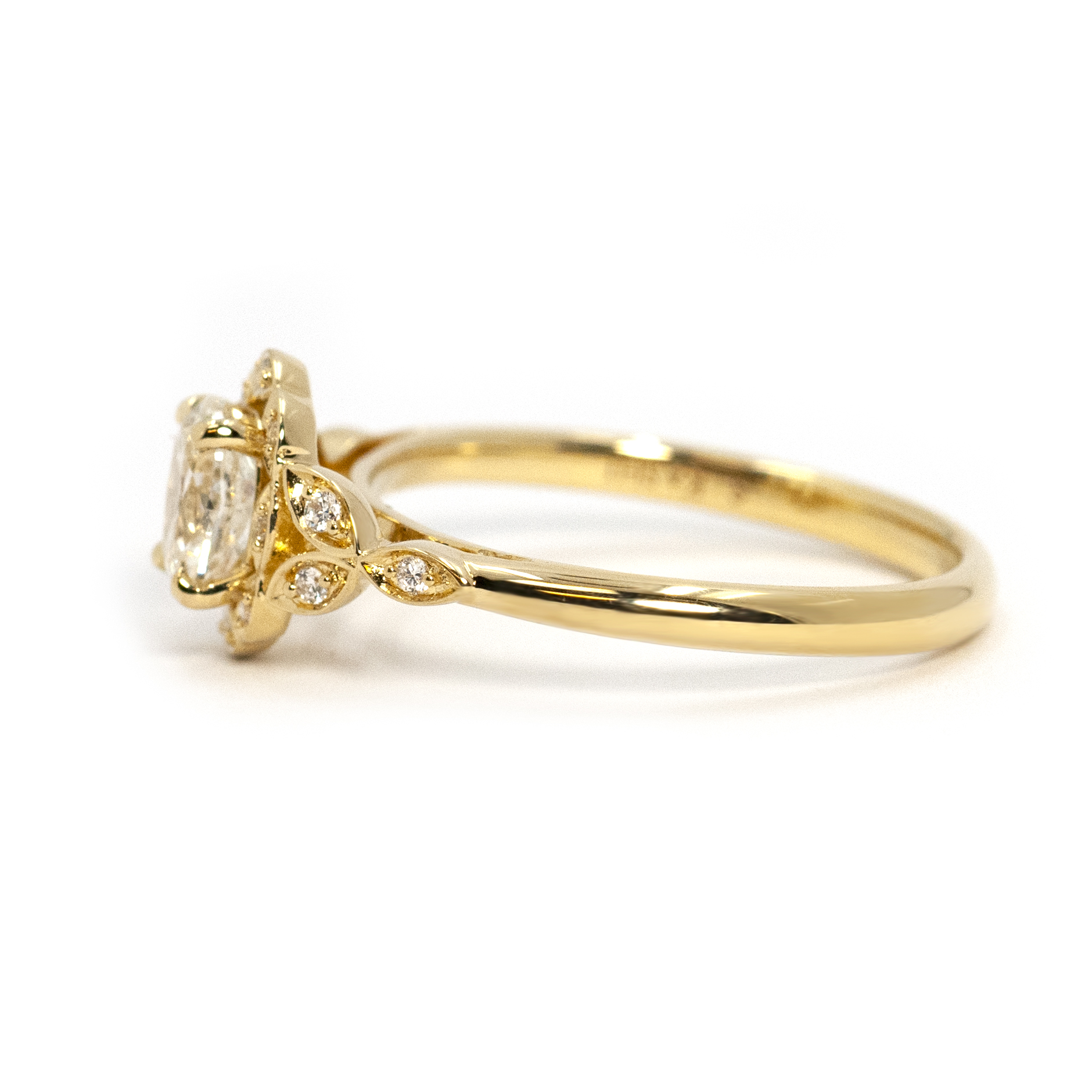 Vintage-Detailed Oval Diamond Ring - Dale’s Jewelers