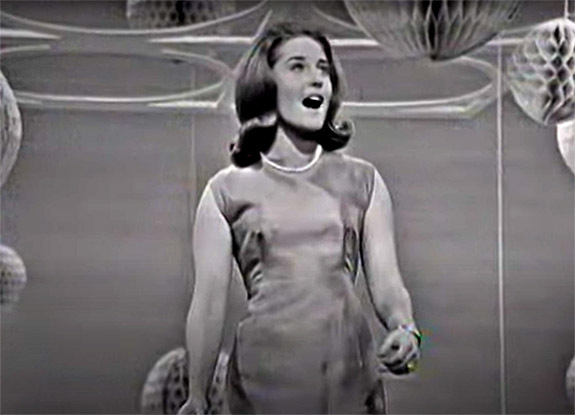 Music Friday: ‘Judy’s Wearin’ His Ring’ in Lesley Gore’s 1963 Classic ...