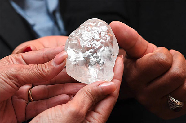 Once again Botwana mine offers up exceptionally large rough diamond