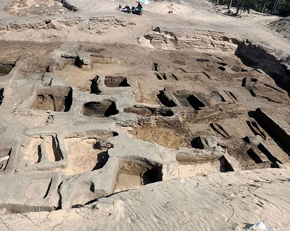 Egyptiantombs1