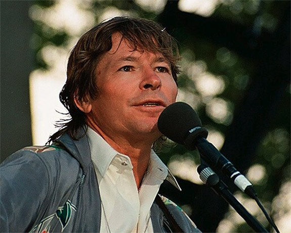 Johndenverjetplane3a